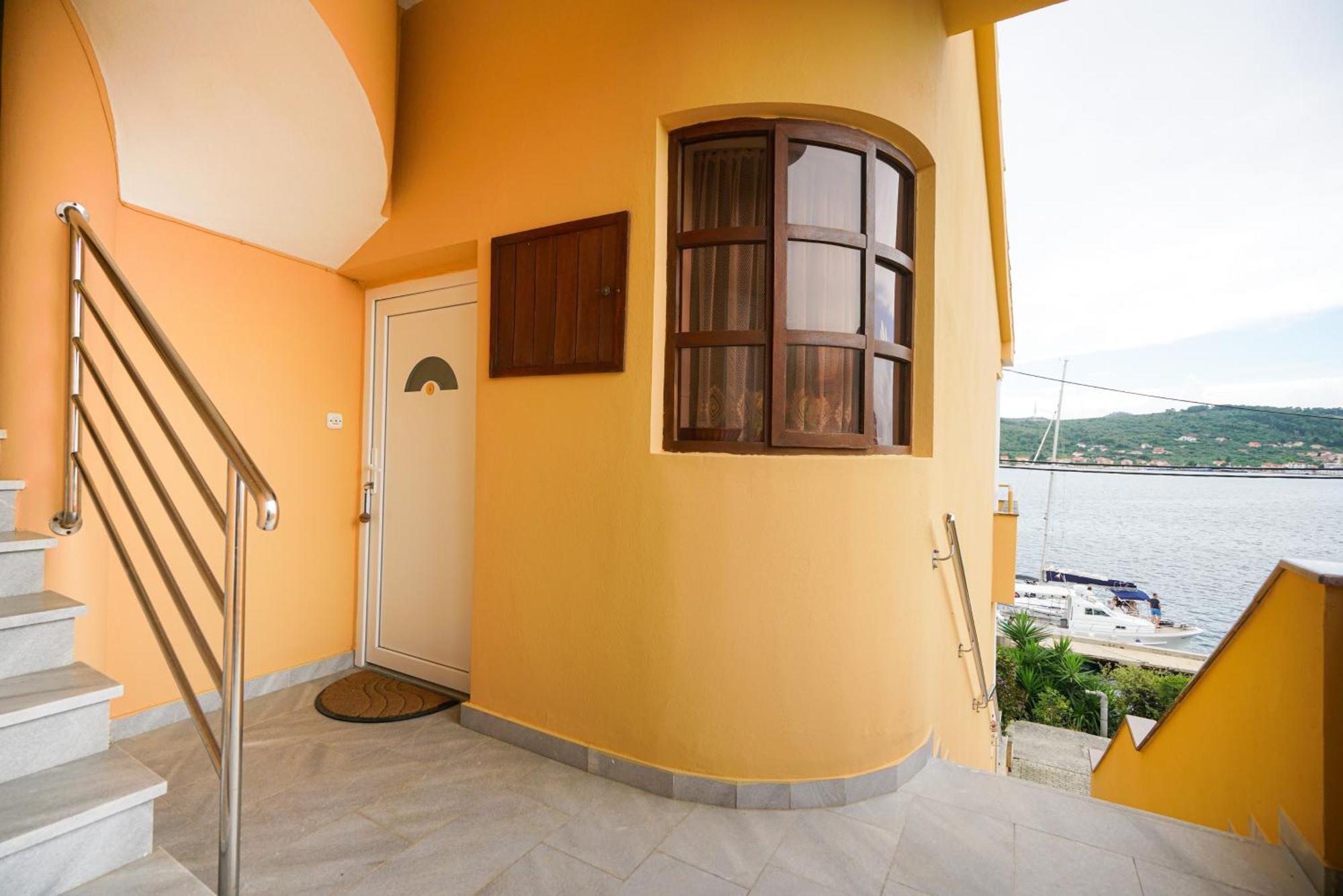 פרקו Apartments Osljak מראה חיצוני תמונה