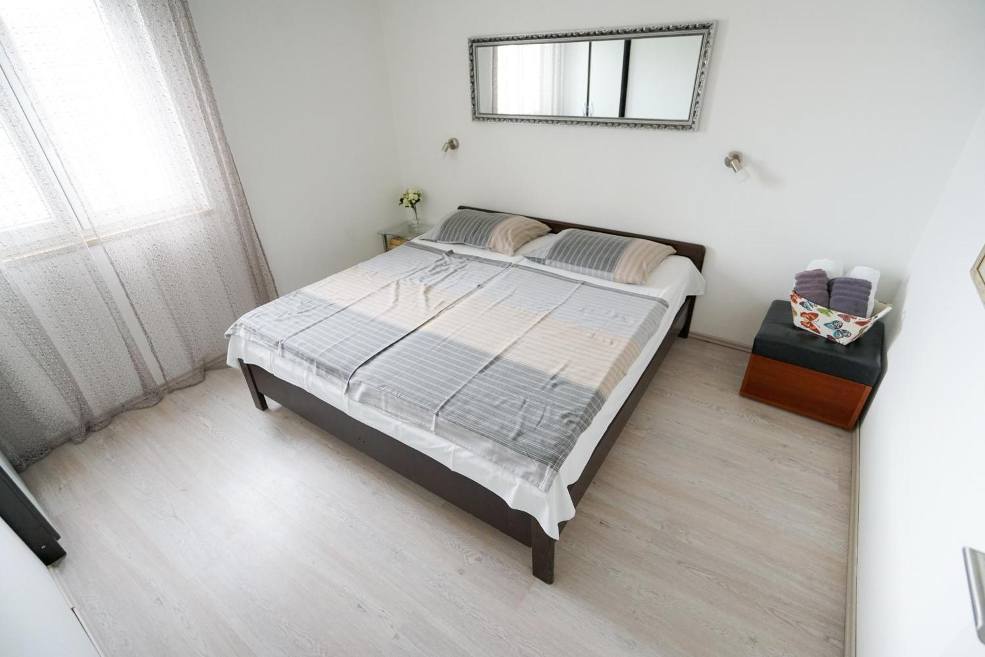 פרקו Apartments Osljak מראה חיצוני תמונה