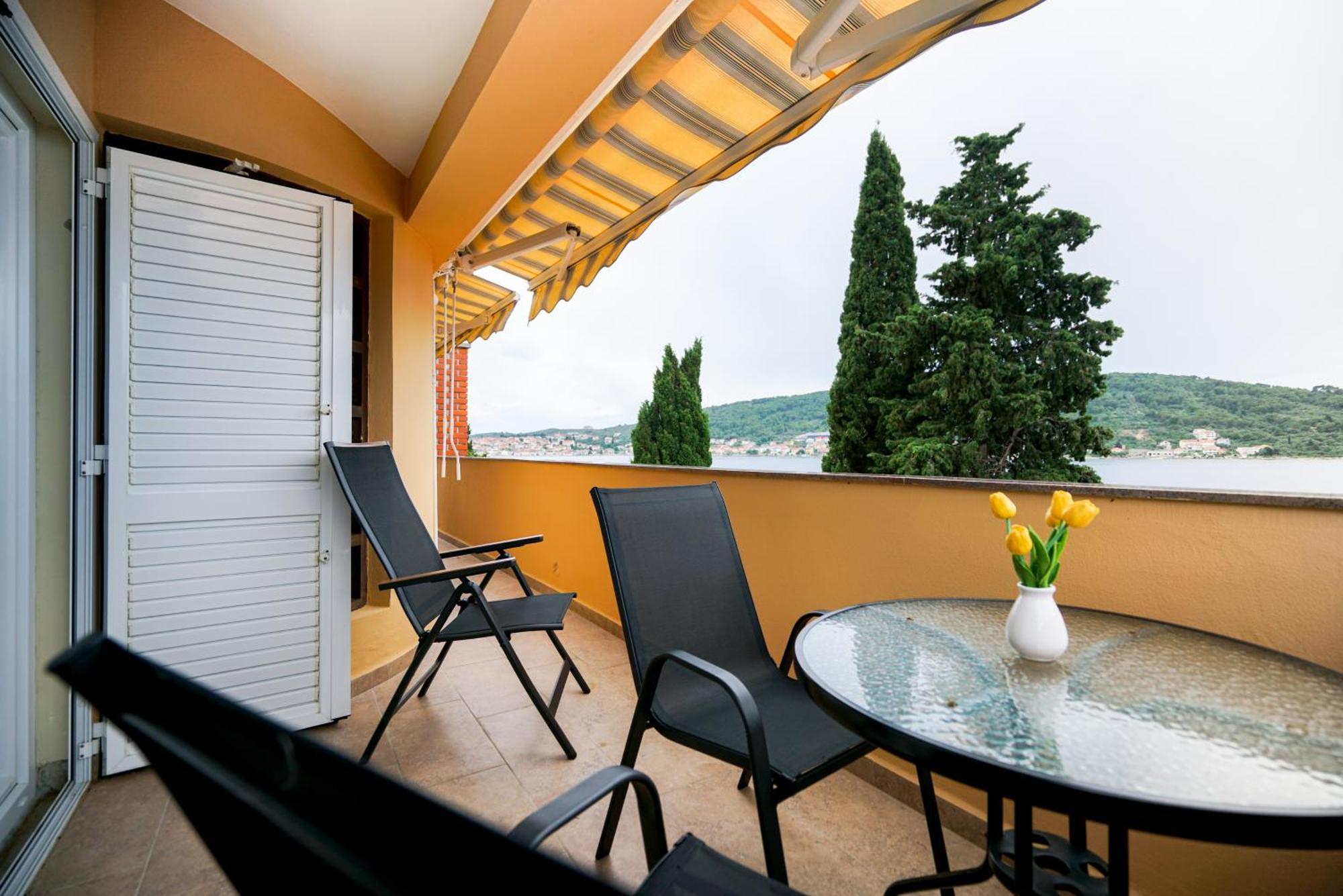 פרקו Apartments Osljak מראה חיצוני תמונה